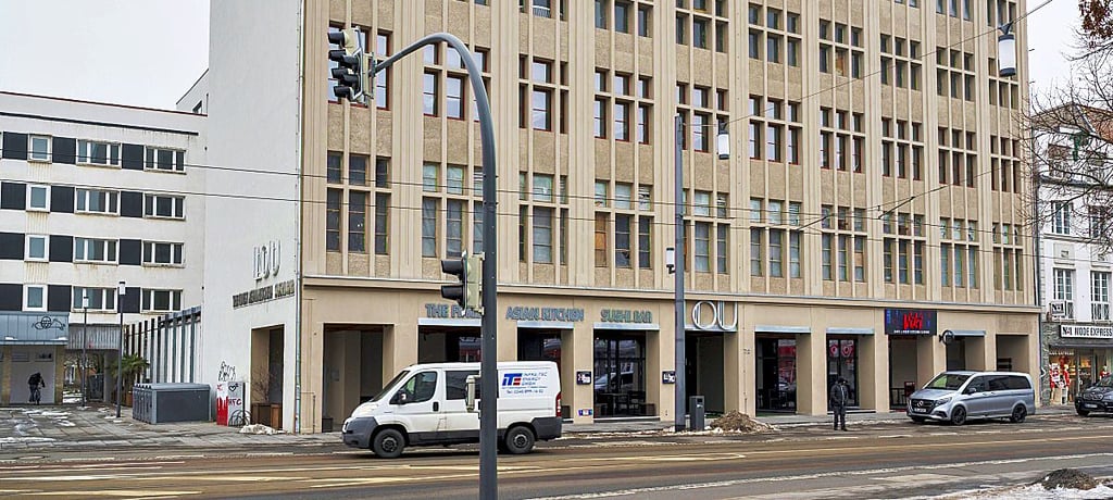 Das ehemalige Kaufhaus Zeeck nach der Sanierung der Fassade