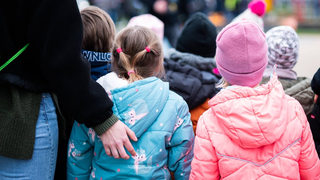 Gerade im Krippenbereich sinkt die Zahl der Anmeldungen.