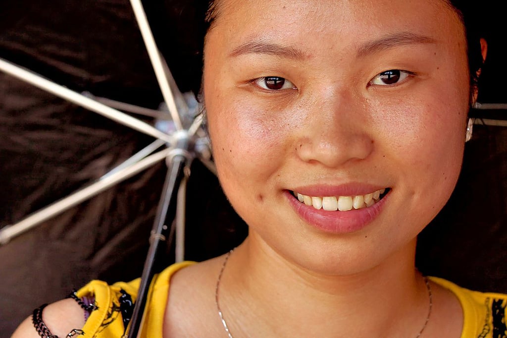 Der Abenteurer und Fotograf Robert Neu geht auf eine wahnsinnge Reise nach China und lernt dort Land und Leute kennen. 