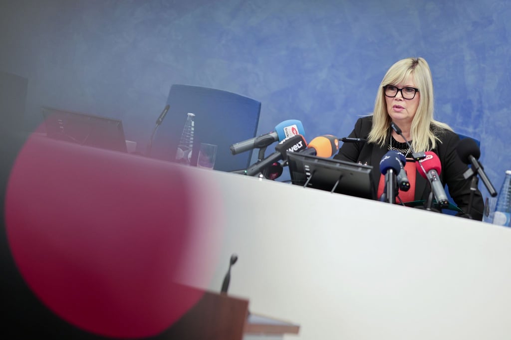 Oberbürgermeisterin Simone Borris hat eine Haushaltssperre in Magdeburg verfügt. (Archivbild)