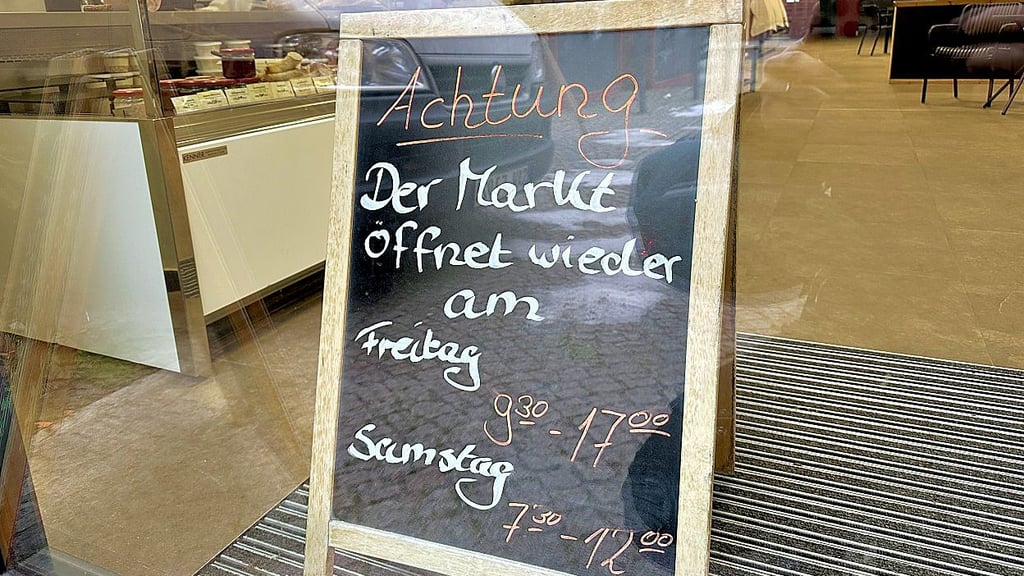 Der Bauernmarkt in Stendal begrüßt weiter seine Kunden.