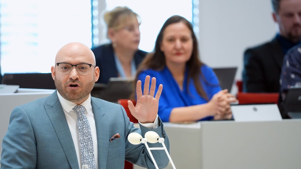 Brandenburgs Innenminister René Wilke (SPD) weist die Darstellung der AfD nach einem Land in der Krise zurück.