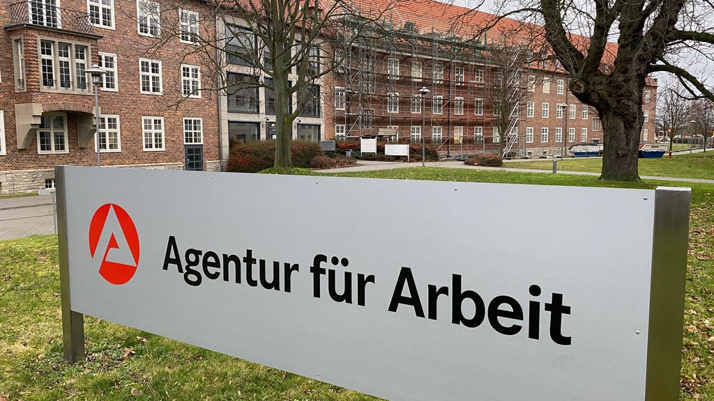 Die Agentur für Arbeit Sachsen-Anhalt Nord hat ihren Sitz in Magdeburg.