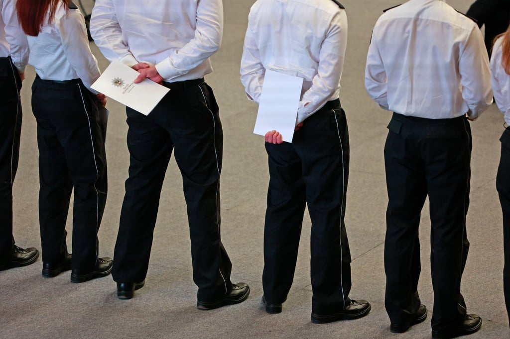 In Aschersleben gab es wieder Zeugnisse für künftige Polizeibeamte. (Archivbild)