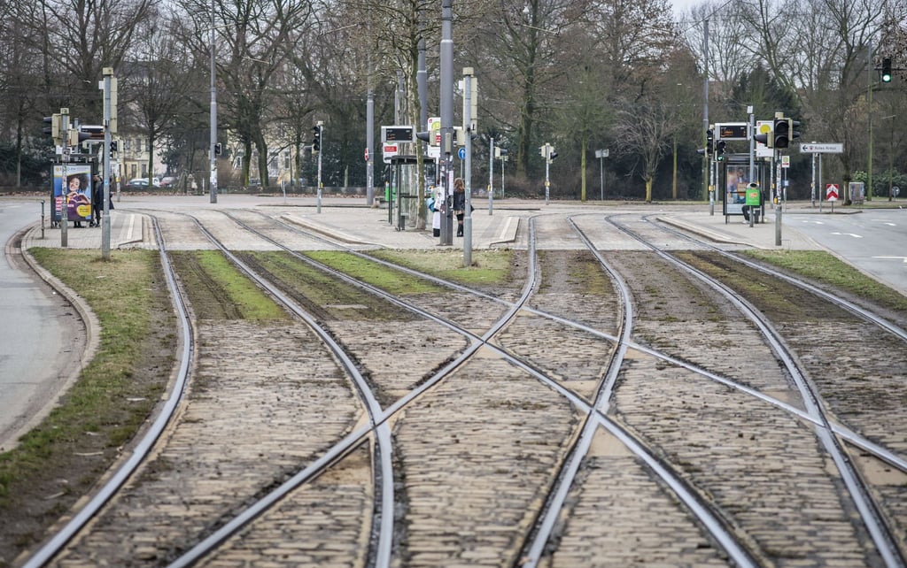 Ein Warnstreik bremst erneut Straßenbahnen und Busse in Bremen aus.