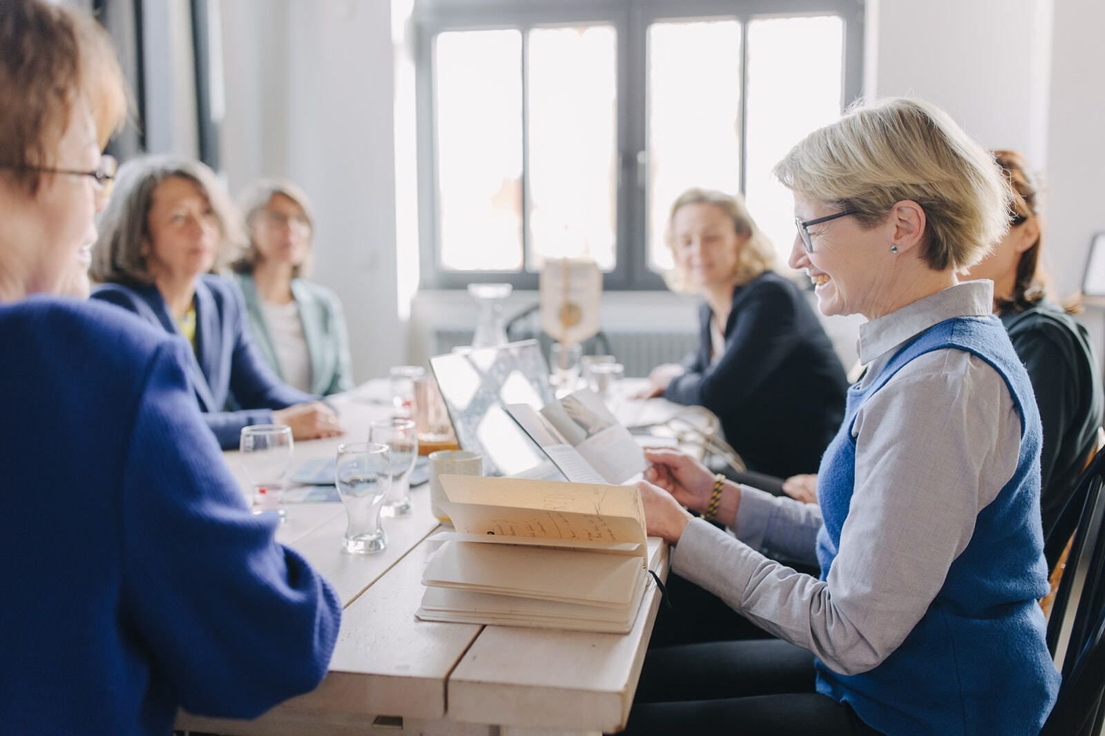 Gleiche Chance für alle: Wie der Ladies Fashion Flohmarkt in Biederitz die Rechte von Frauen stärkt