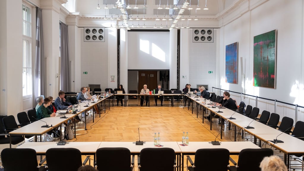 Die Mitglieder im Untersuchungsausschuss zur Vergabe von Fördermitteln haben noch viele Fragen.