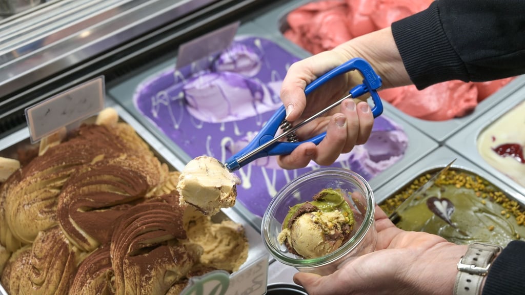 Im Sommer sind Sorbets und Fruchteissorten sehr beliebt. (Archibild)