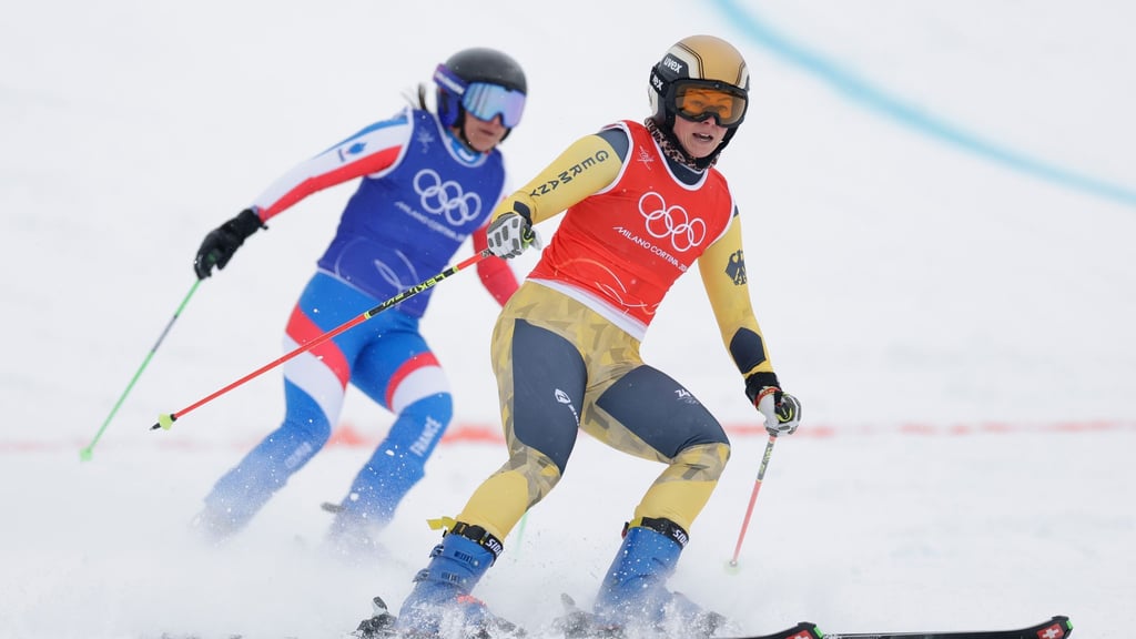In Livigno holte Daniela Maier (r.) kürzlich Olympia-Gold. (Archivbild)