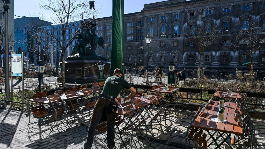 Mit dem Wochenende sinken die Temperaturen wieder etwas. Am Samstag erwartet der DWD bis zu 16 Grad und am Sonntag bis zu 13 Grad. (Foto aktuell vom 26.02.)