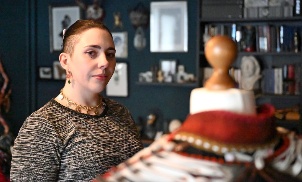 Toni hat in ihrer Jugend zum Cosplay gefunden.