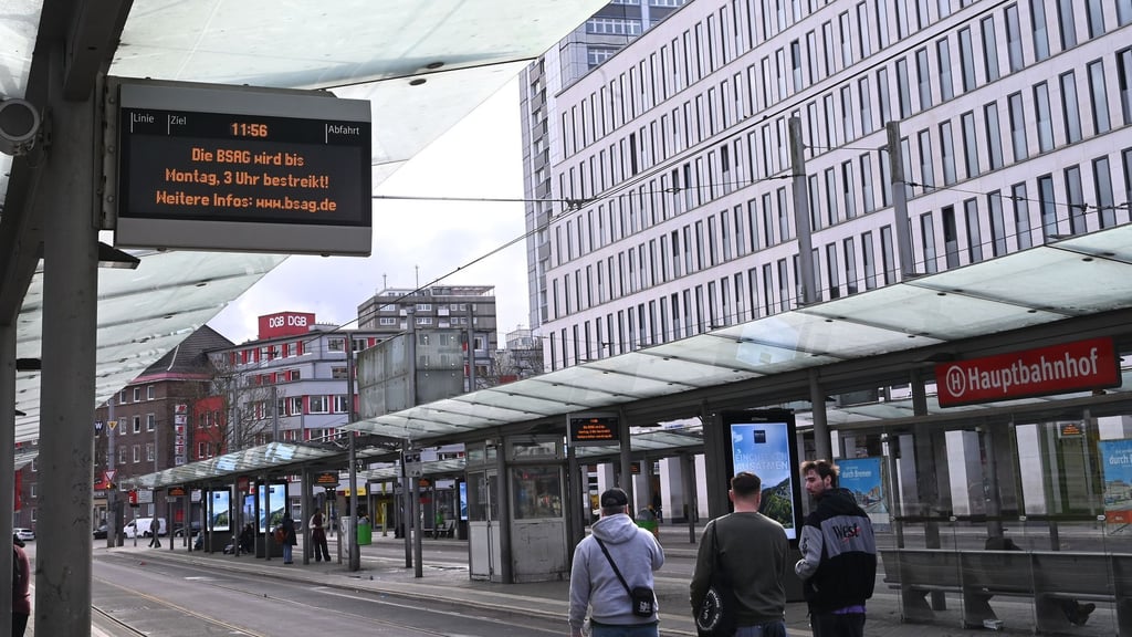 Keine Busse und Straßenbahnen vor dem Bundesliga-Spiel in Bremen