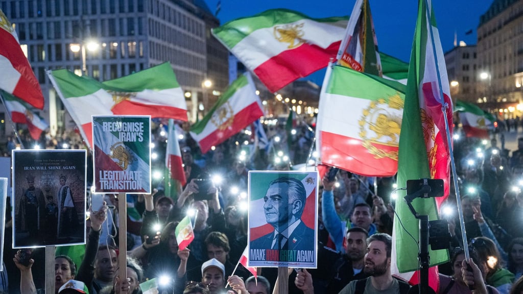 Bereits am Samstag gingen rund 1.600 Menschen auf die Straße.