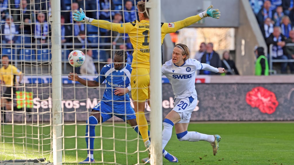 Nach wenigen Sekunden ließ Richmond Tachie das 1:0 für den 1. FC Magdeburg liegen.
