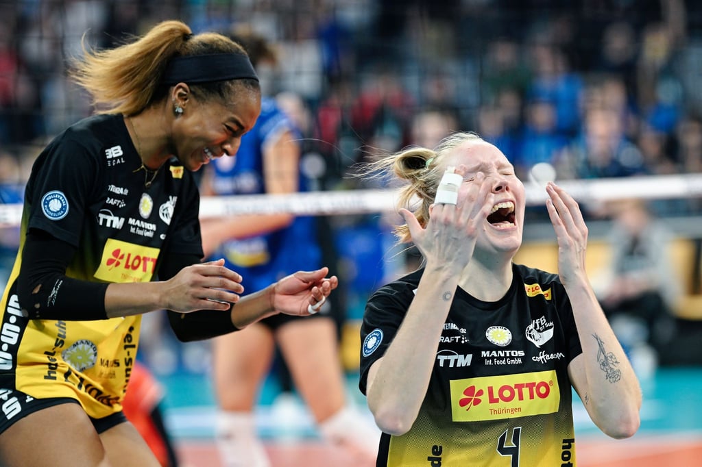 Laakonen (r) konnte die Pokal-Sensation kaum fassen.