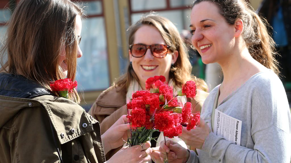 Frauen sind auf allen politischen Ebenen immer noch unterrepräsentiert.