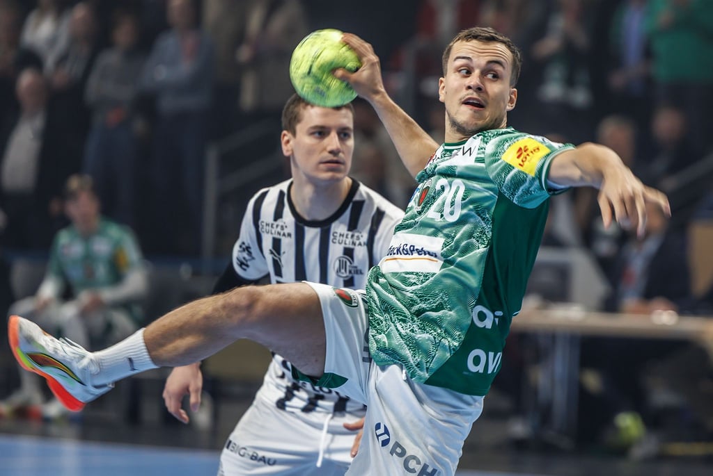 Linksaußen Tim Freihöfer war bester Schütze der Berliner (Archivbild)