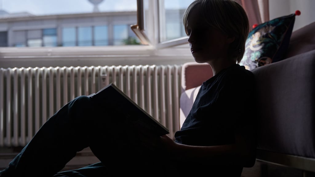 Papa, mir ist langweilig! Langeweile als Nähebedürfnis: Oft suchen Kinder bei Langeweile keine Beschäftigung, sondern Verbundenheit.