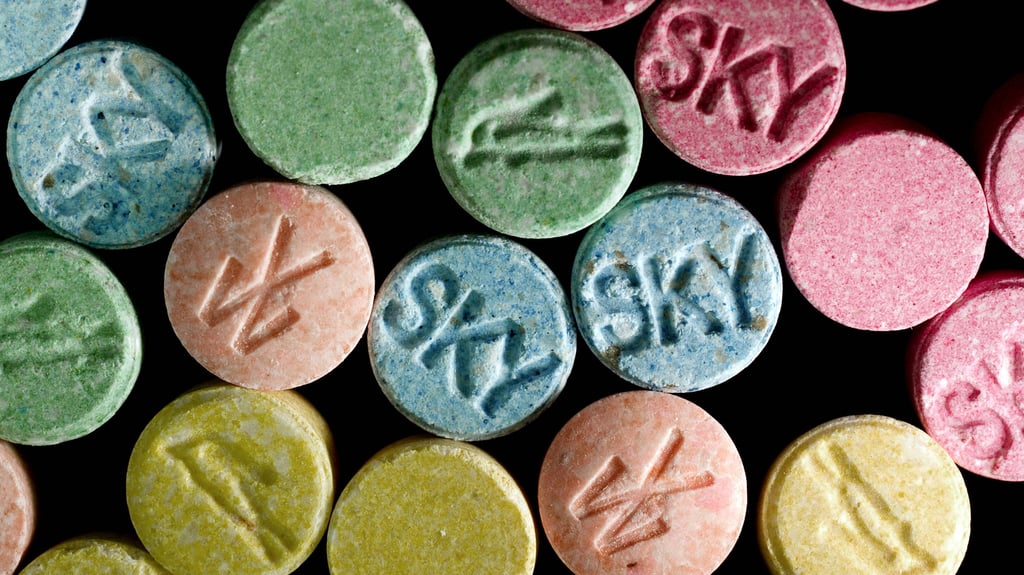 MDMA und andere Drogen wurden bei einer Verkehrskontrolle in Hohenwarsleben entdeckt.