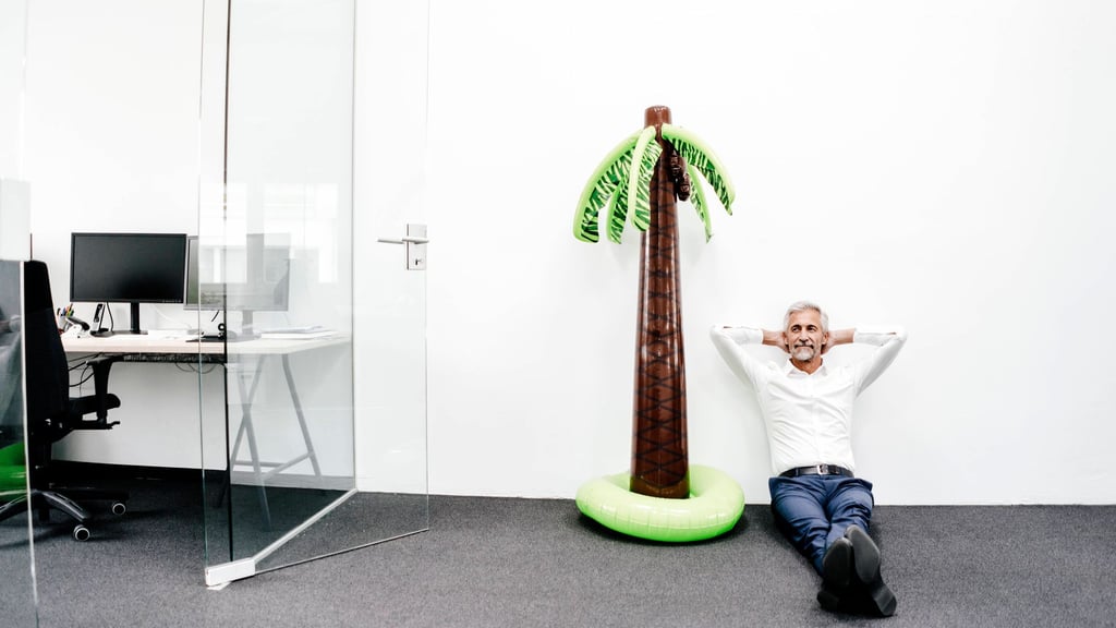 Urlaubsplanung: Fairness entsteht durch klare Kriterien und offene Absprachen.