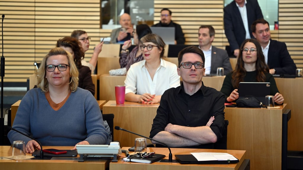 Die Linke-Fraktion hatte eine Sondersitzung des Landtags beantragt, um über das Zalando-Aus in Erfurt zu sprechen.