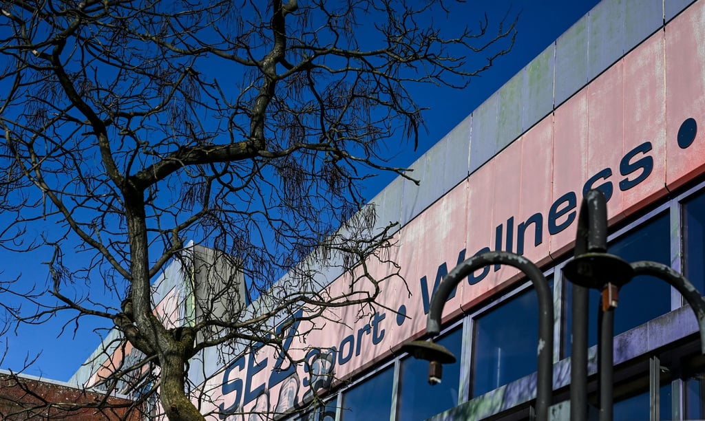 Über die Zukunft des ehemaligen Sport- und Erholungszentrums (SEZ) in Berlin-Friedrichshain wird weiter diskutiert. (Archivbild)