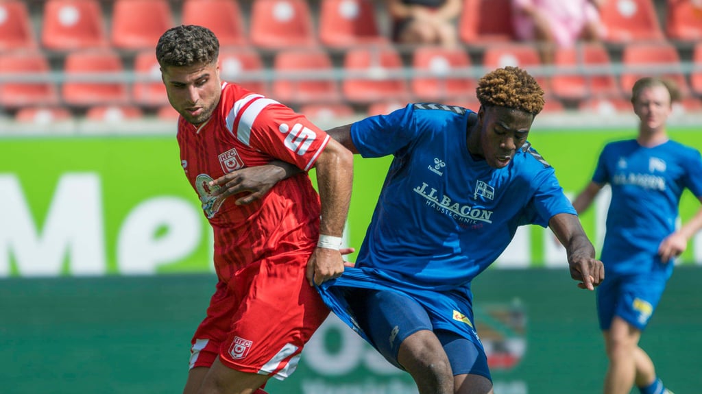 Der Hallesche FC spielt am 4. März sein Nachholspiel bei Hertha Zehlendorf. Die Partie der Regionalliga Nordost wird hier exklusiv im Livestream übertragen.
