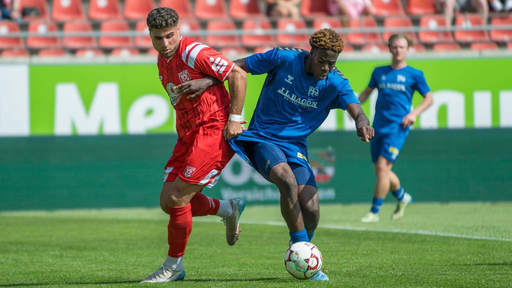 Der Hallesche FC spielt am 4. März sein Nachholspiel bei Hertha Zehlendorf. Die Partie der Regionalliga Nordost wird hier exklusiv im Livestream übertragen.