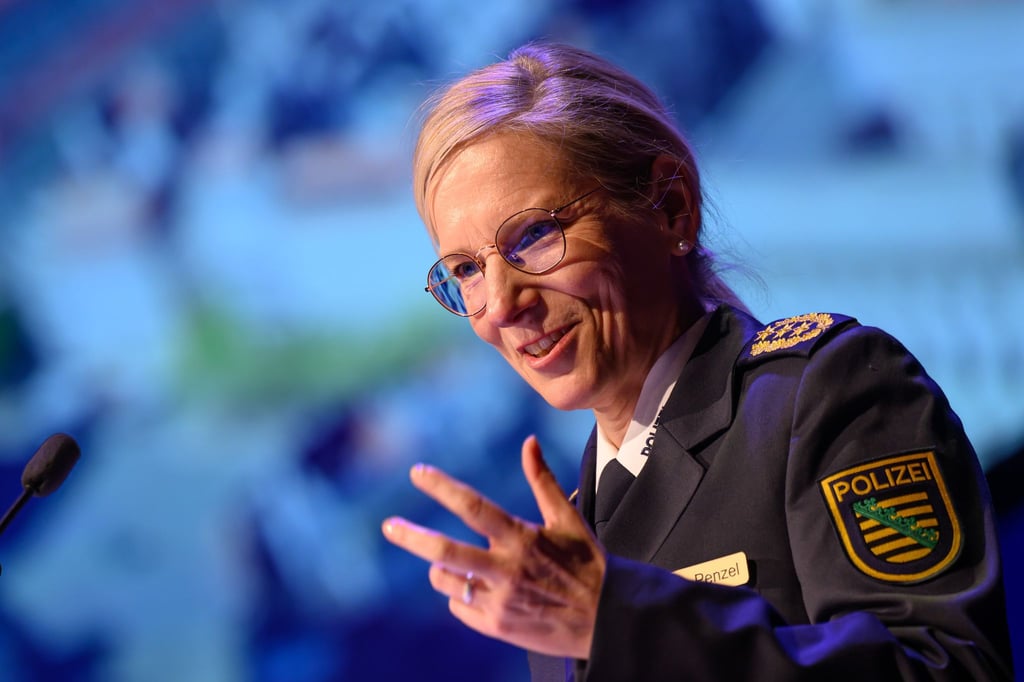 Laut Sonja Penzel, Inspekteurin der Polizei, sind israelische, jüdische oder amerikanische Einrichtungen in Sachsen aktuell nicht konkret gefährdet. (Archivbild)