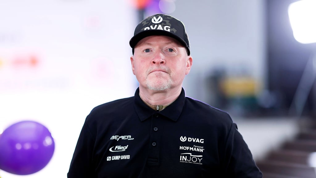 Musiker Joey Kelly spricht in Max Schradins Podcast "Des Issses" über die Finanzen der "Kelly Family".