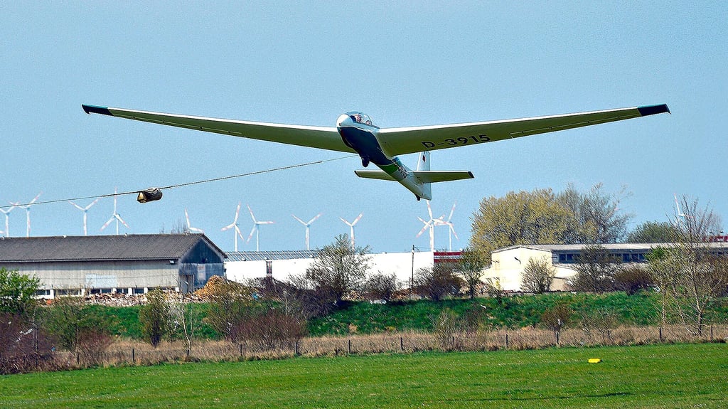 Wer träumt nicht davon, einfach mal mit einem Flugzeug in die Lüfte aufzusteigen? Beim LSV „Ostharz“ in Aschersleben ist das möglich.