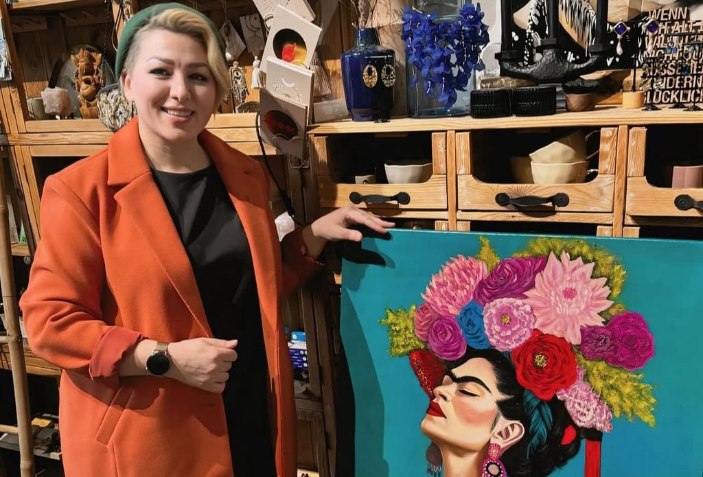 Exil-Iranerin Faryad Parwisibaran