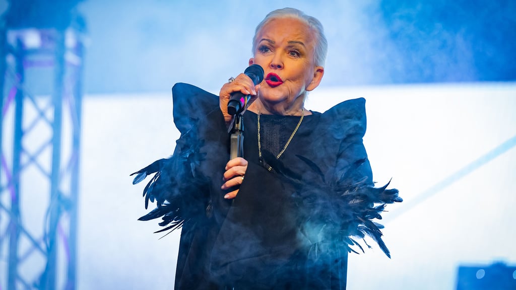 Angelika Milster – hier bei der Eröffnungsgala des Harzer Bergtheaters 2025 – spielt wieder die Oberhexe im Thale-Musical „Walpurga“.