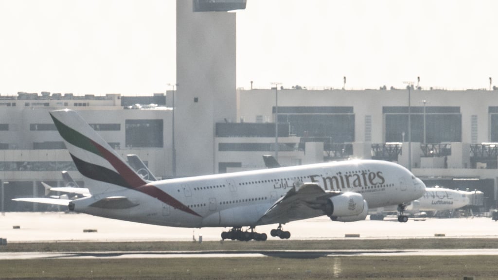 Der Airbus A-380 landete am Dienstag um kurz nach 13.30 Uhr in Frankfurt.