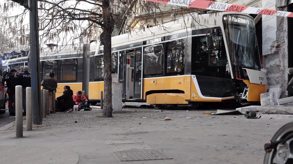 Die Tram soll erst seit wenigen Monaten im Einsatz gewesen sein.