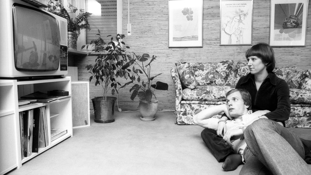 Eine verspätete Ausstrahlung, ein schnelles Verbot und jahrzehntelanges Archivdasein: "Geschlossene Gesellschaft" gilt als einer der brisantesten DDR-Filme.