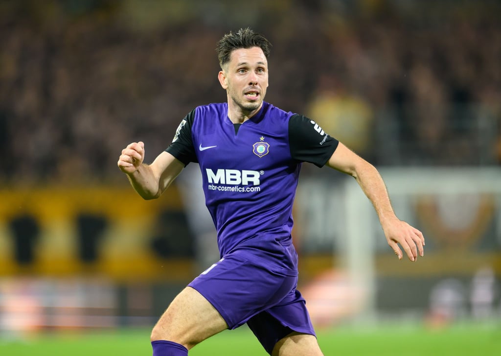 Marcel Bär erzielt in München ein Tor für Aue. (Archivbild)