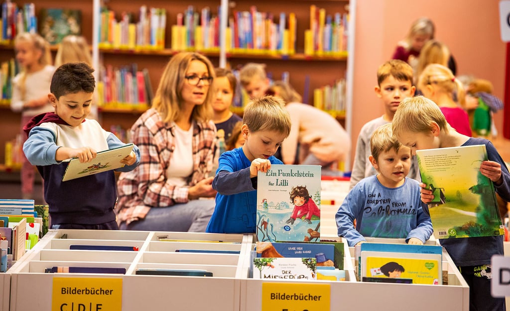 Im Kinderbereich der Naumburger Stadtbibliothek ist immer etwas los.  Kinder und Jugendlichen machen den größten Nutzerkreis aus. 
