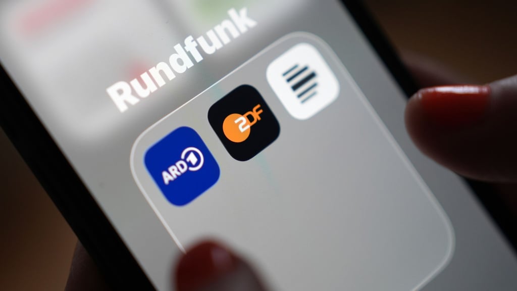 Der Vertrag setzt auf Länderebene die Rahmenbedingungen des Medienstaatsvertrags um. (Symbolbild)