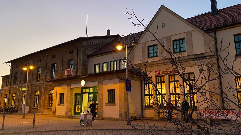 Mit durchschnittlich 4,5 Sternen bei den Google-Bewertungen ist der Wernigeröder Hauptbahnhof der beste in Deutschland -- geht aus einer Analyse eines Reiseportals hervor.