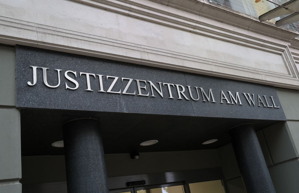 Das Verwaltungsgericht entschied, dass der Forscher weiter mit Affen experimentieren darf - allerdings unter Auflagen. (Archivbild)