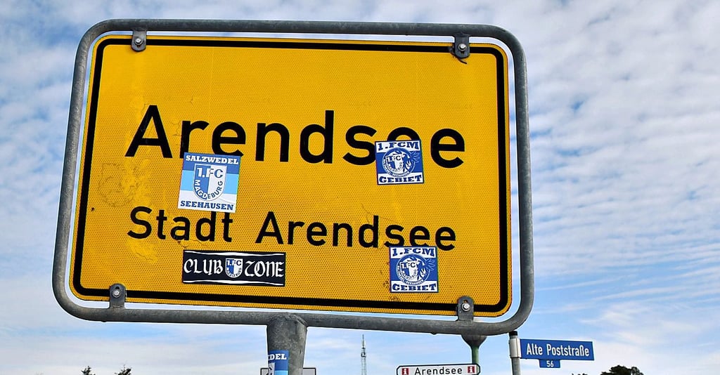 Auch vor Ortseingangsschildern wie hier an der Salzwedeler Straße/Alte Poststraße wird nicht Halt gemacht. 