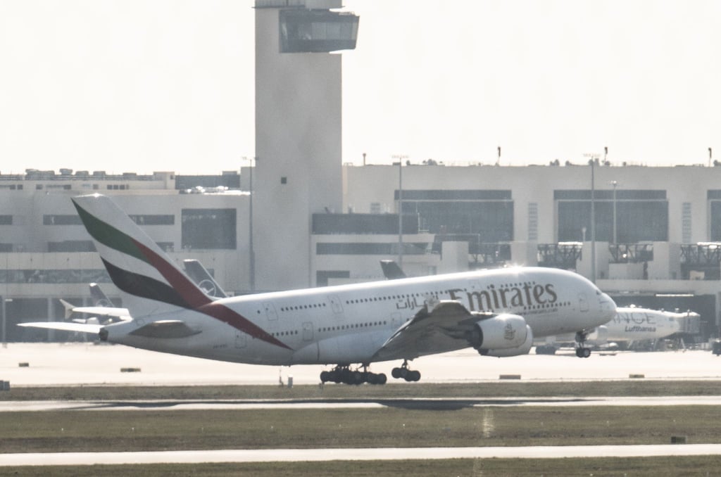 Der Airbus A-380 landete am Dienstag um kurz nach 13.30 Uhr in Frankfurt.