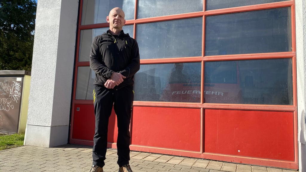 Enrico Westphal ist einer von nur fünf freiwilligen Einsatzkräften, die in Süplingen bei der Feuerwehr sind. 