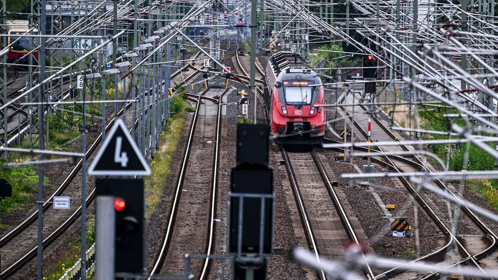 Der VBB erhöht die Sitzplatzkapazitäten auf der RE7. (Archivbild)