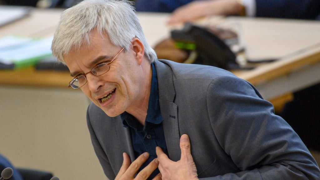 Olaf Meister (Grüne) kritisiert die AfD. (Archivbild)