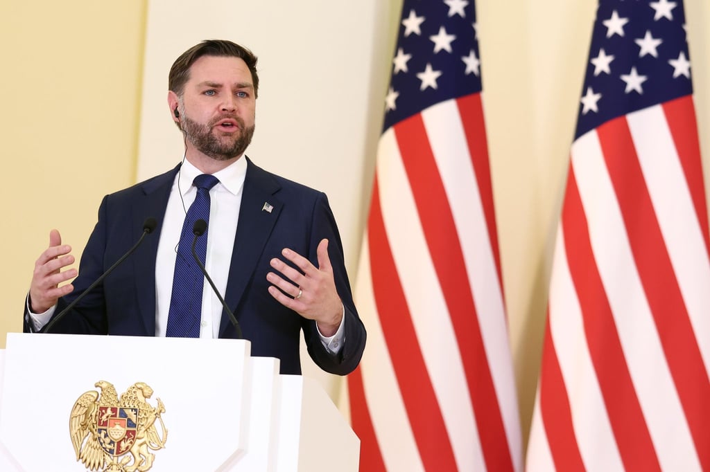 Die Frage nach einem Machtwechsel im Iran ist nach Darstellung von US-Vizepräsident JD Vance nebensächlich. (Archivbild)