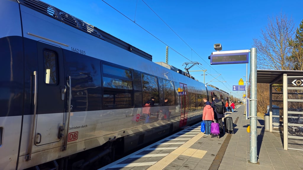 Momentan können Zerbster stündlich die Bahn in Richtung Magdeburg und Dessau nutzen. Das soll sich perspektivisch ändern.
