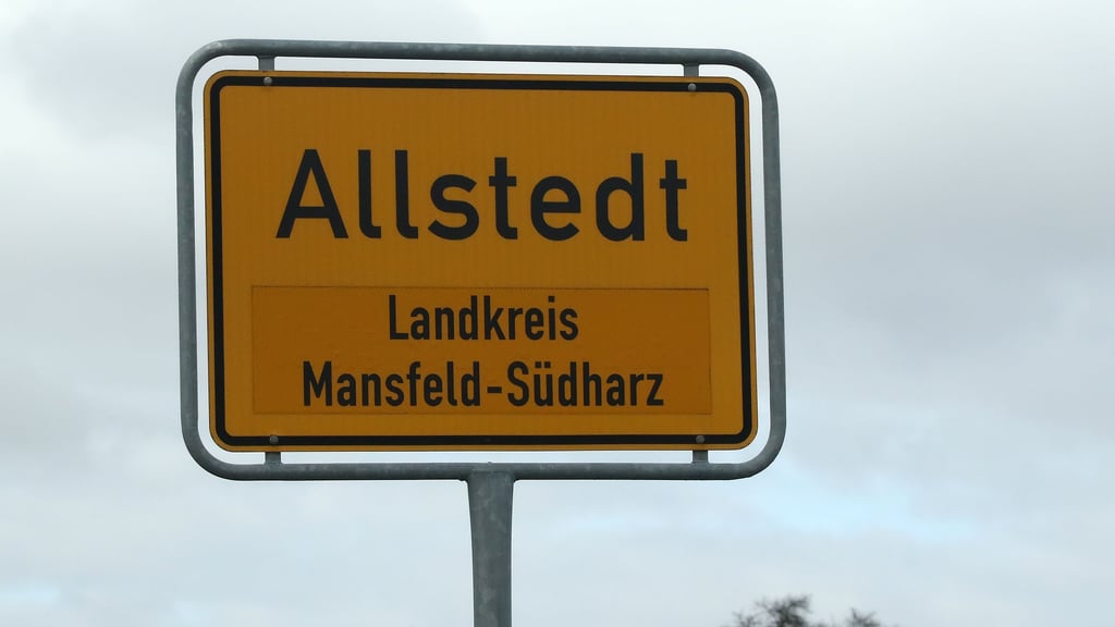 Das Allstedter Ortsschild.