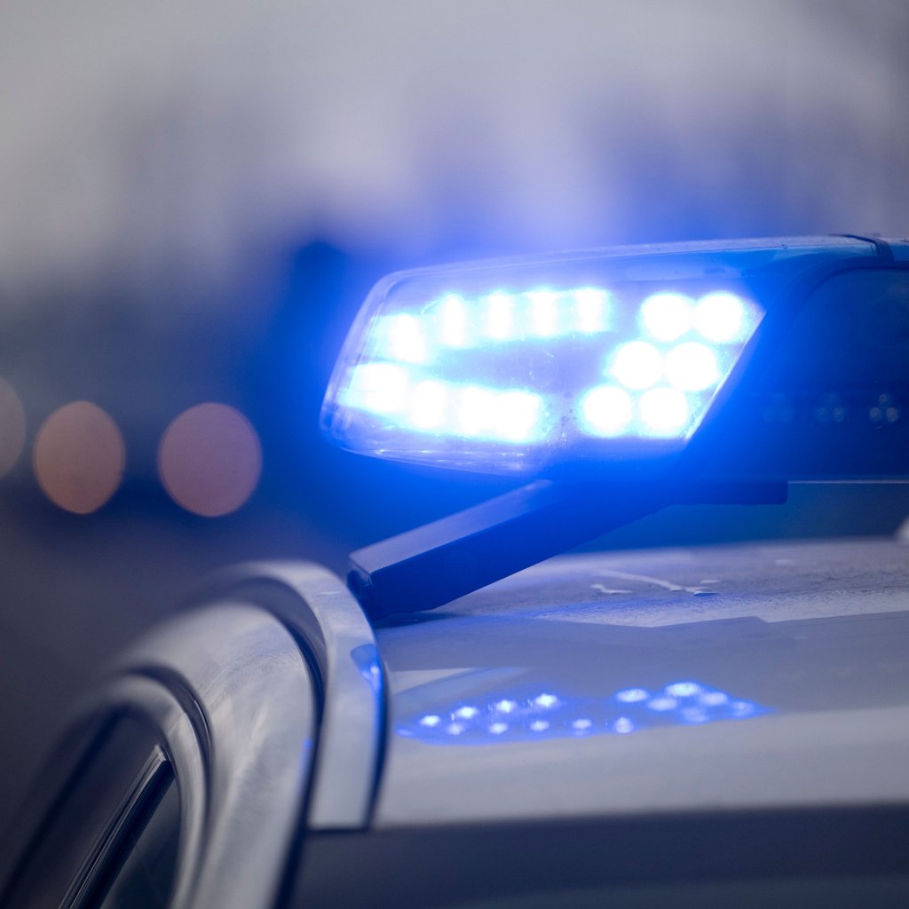 Erfolg für die Polizei: Ein weiterer Tatverdächtiger nach den Ausschreitungen beim Spiel 1. FC Magdeburg gegen Dynamo Dresden wurde festgenommen.